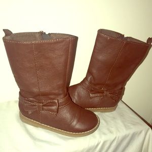 Girls boots